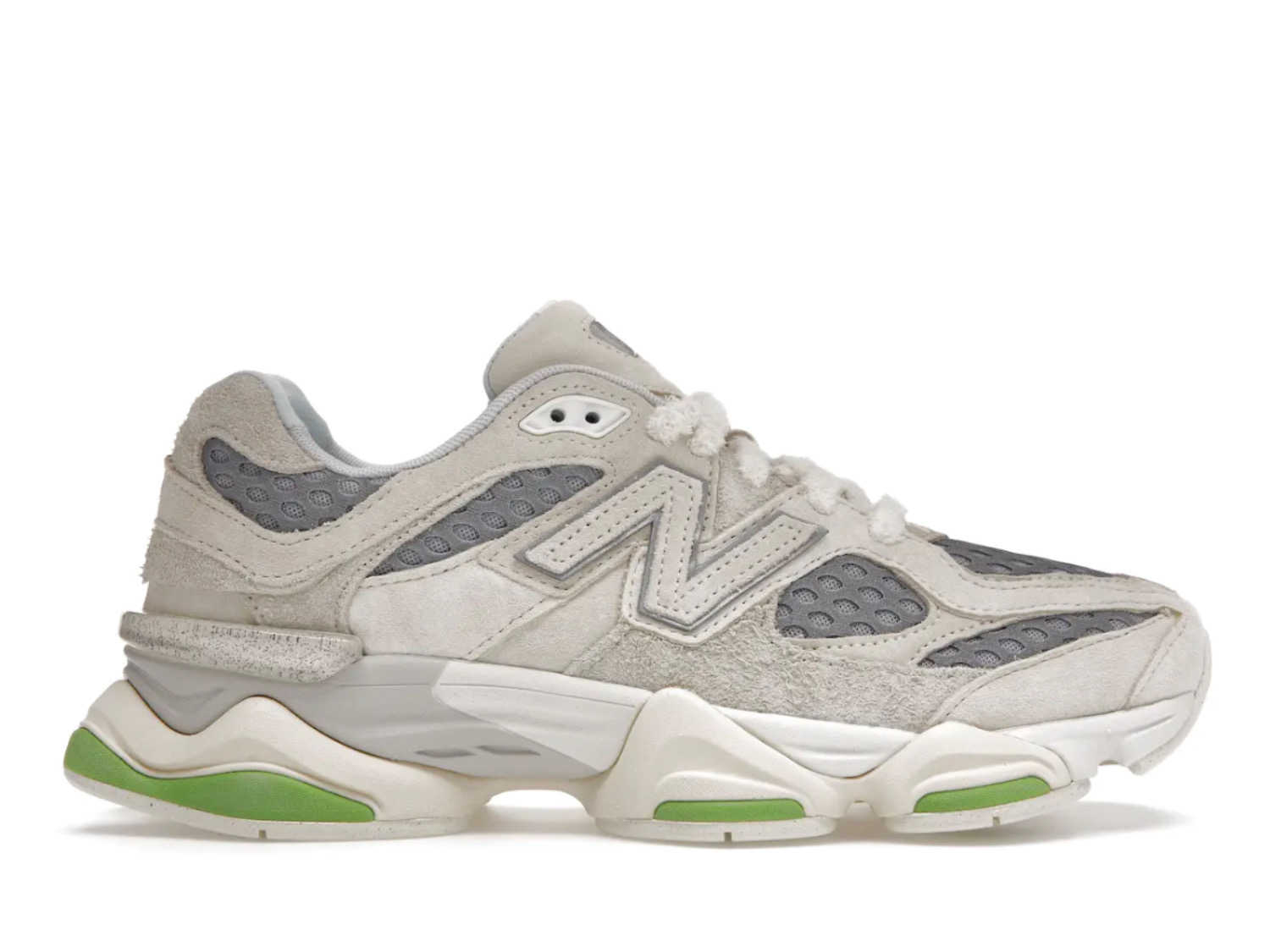 New Balance 9060 Bricks & Wood
